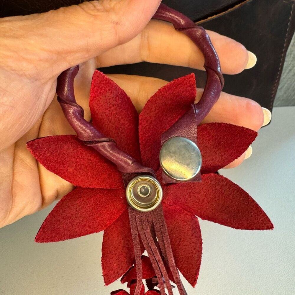 Daisy Leather Bag Charm Leather Purse Red Flower Crossbody Charms NEW - Picture 4 of 4